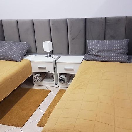 Apartament Promyczek Hajnówka Exteriör bild