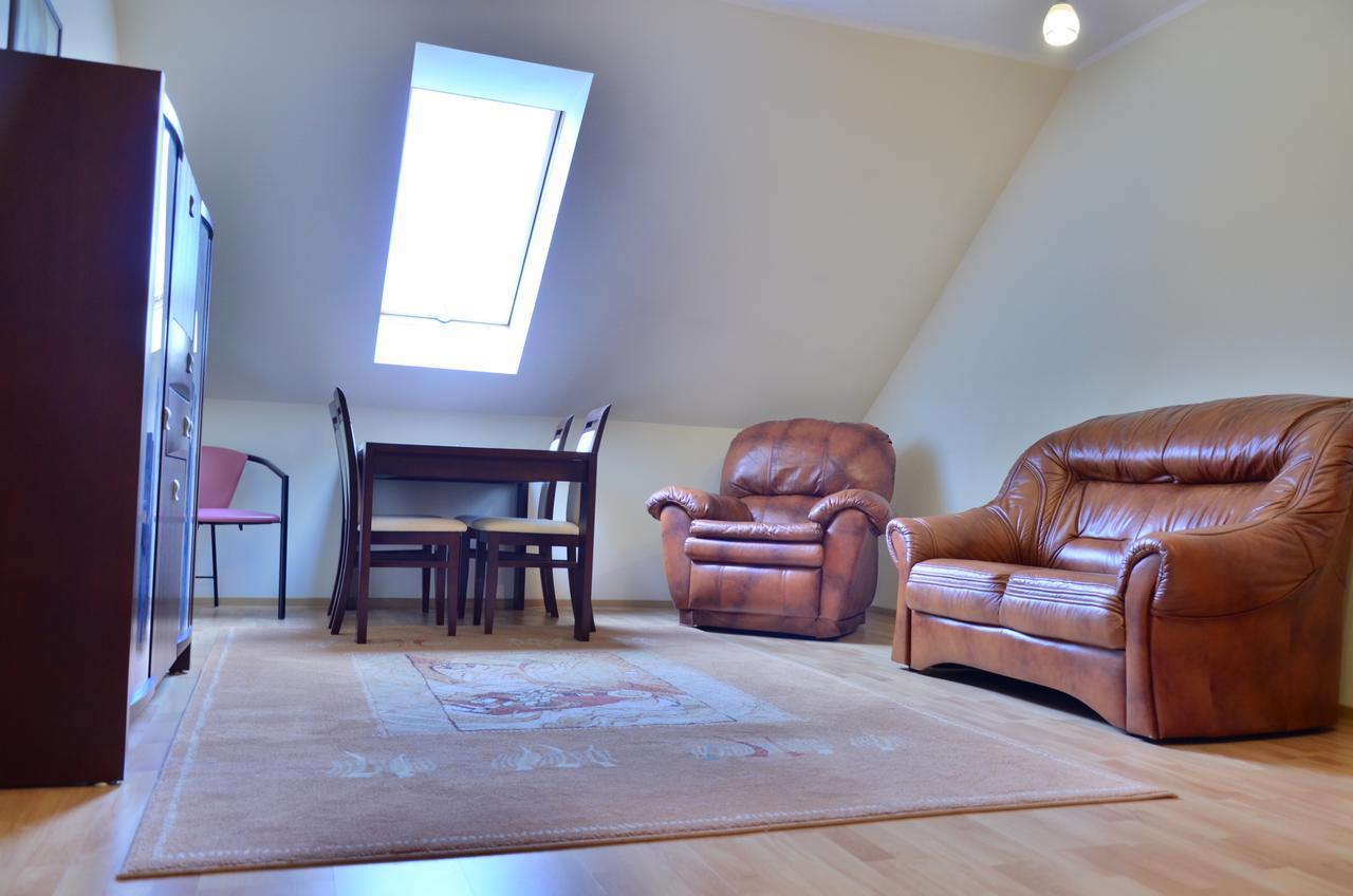 Apartament Promyczek Hajnówka Exteriör bild